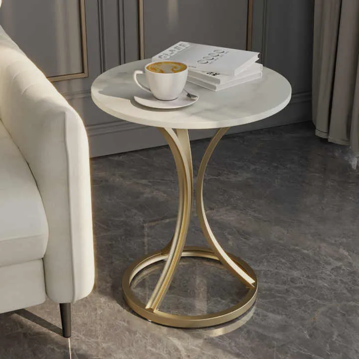 طاولة قهوة رخوة . loose coffee table