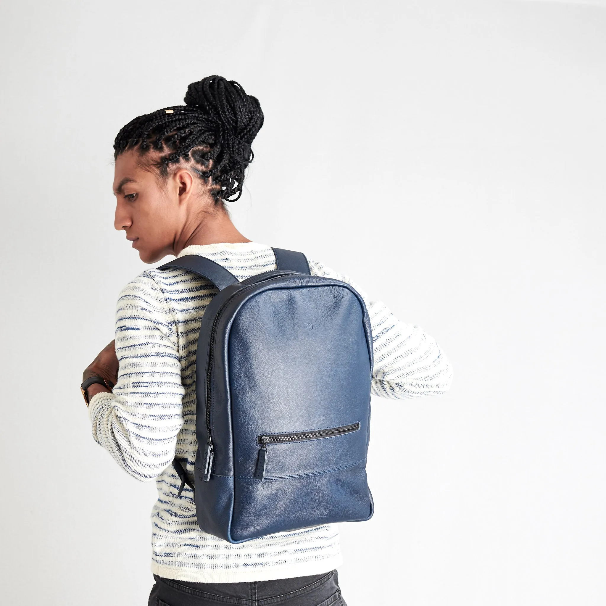 Bisonte Backpack · Navy