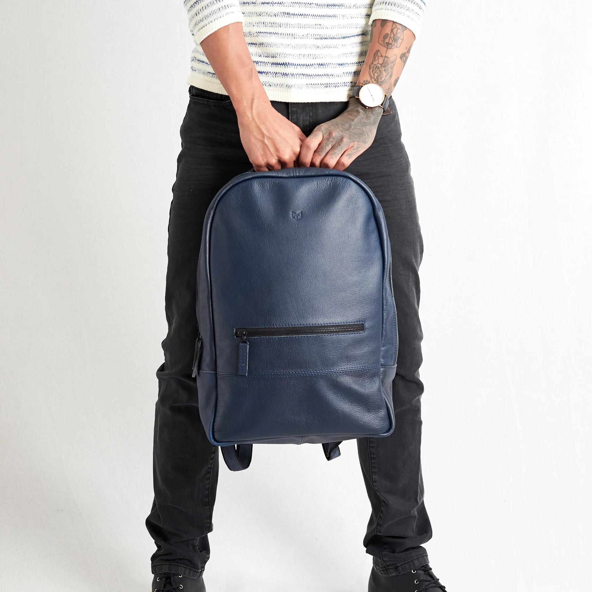 Bisonte Backpack · Navy