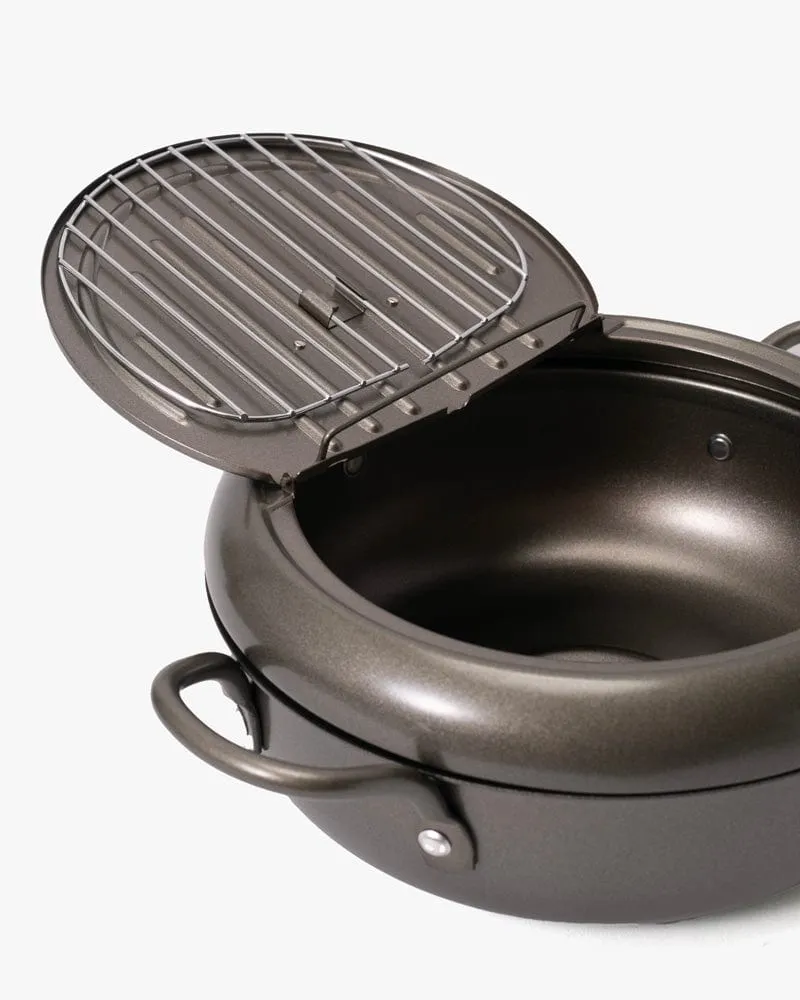 Deep Frying Pot with Lid, Yoshikawa