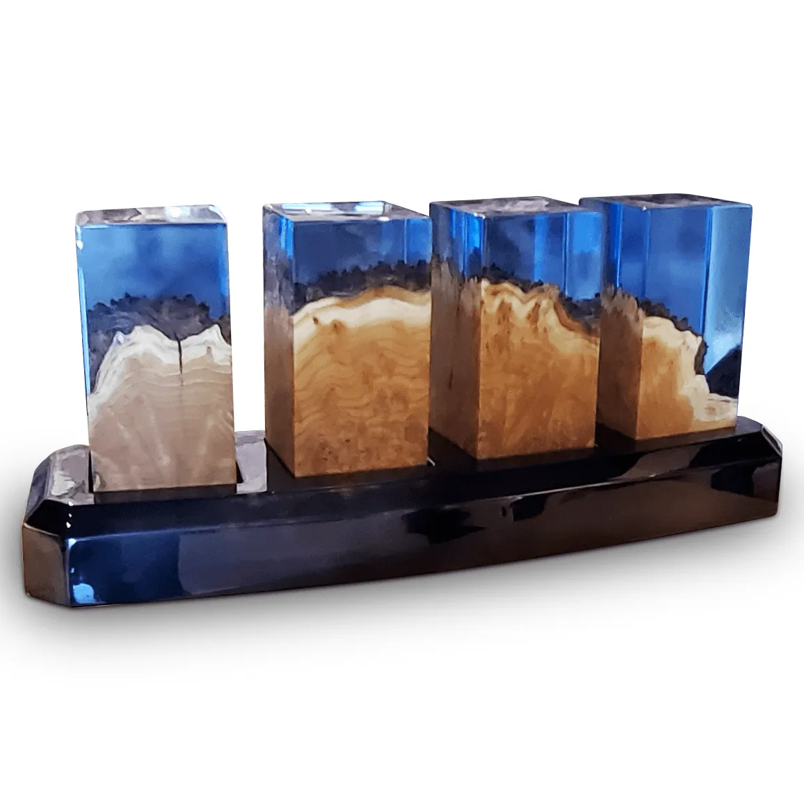Deep Ocean Cubes with Base