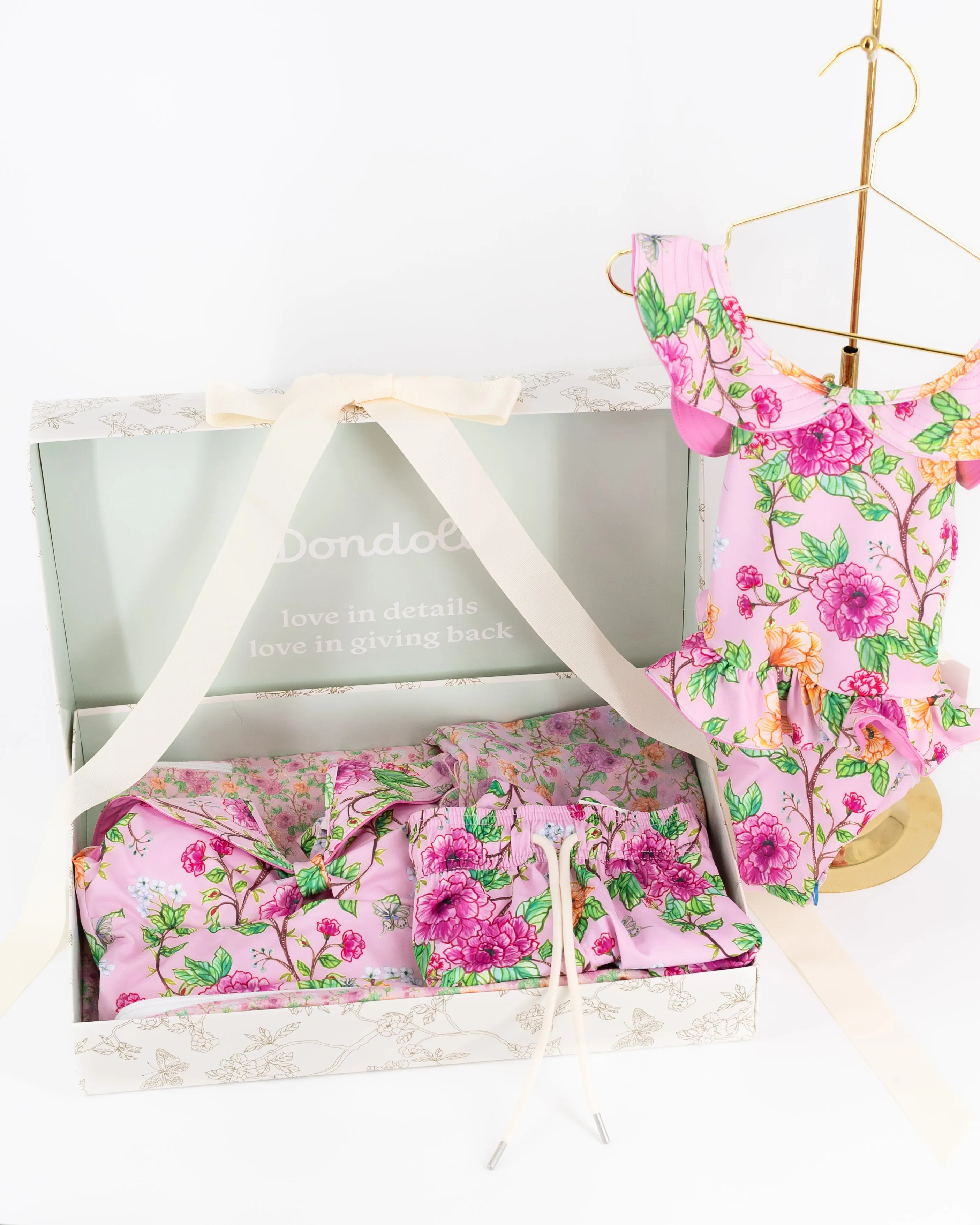 Getaway Gift Box