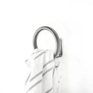 Round Towel Holder