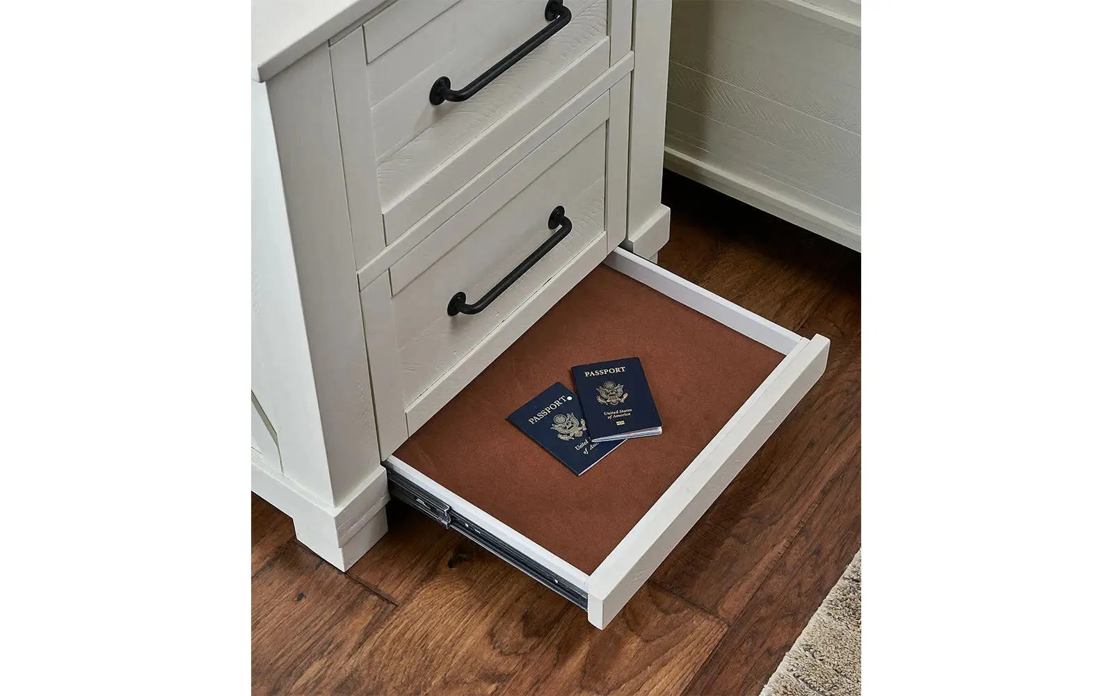 Sun Valley Wt Nightstand W/ Usb & Hidden Drawer