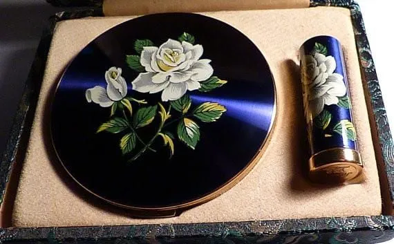 Unused compacts vintage Stratton set
